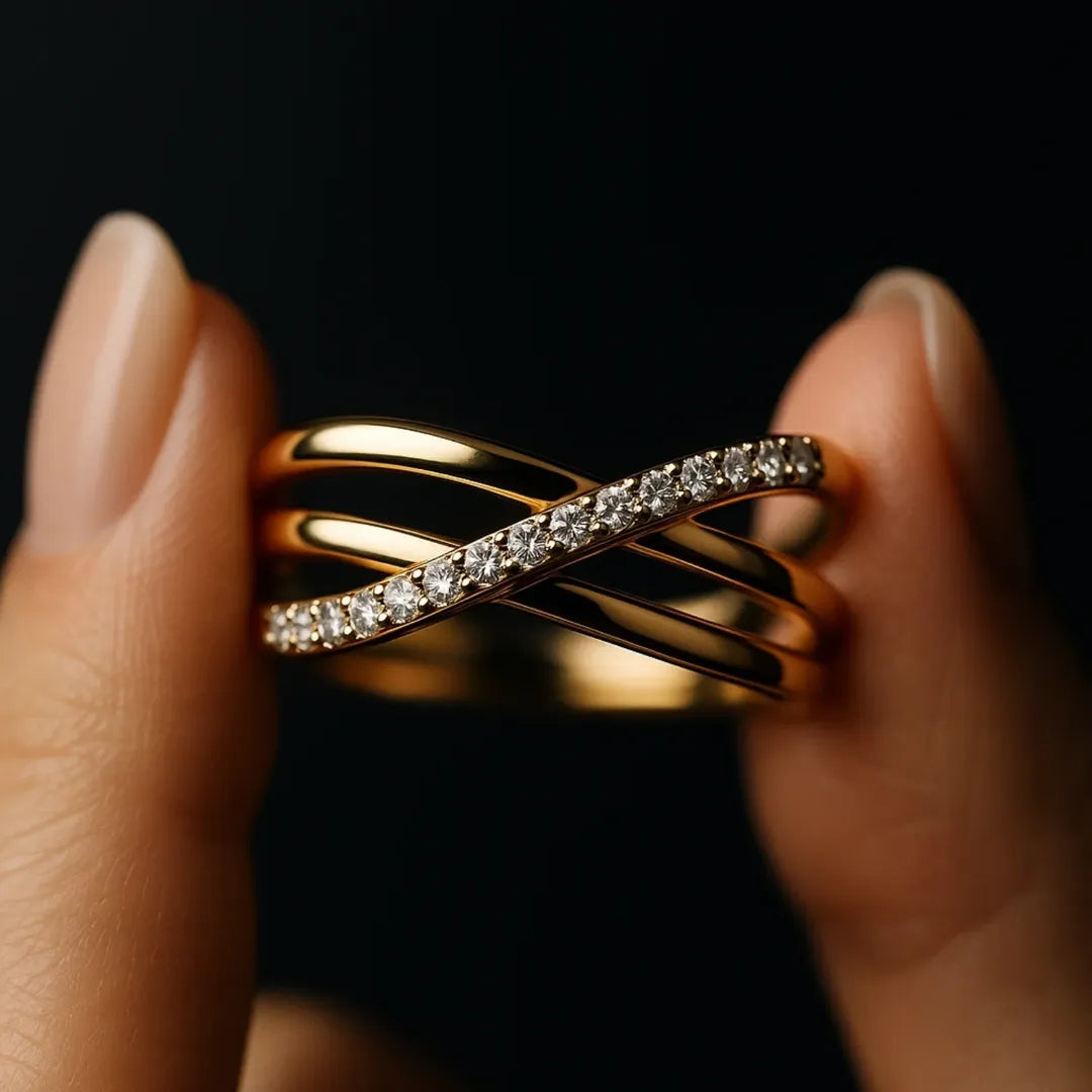 Crisscross Glam Zircon Ring