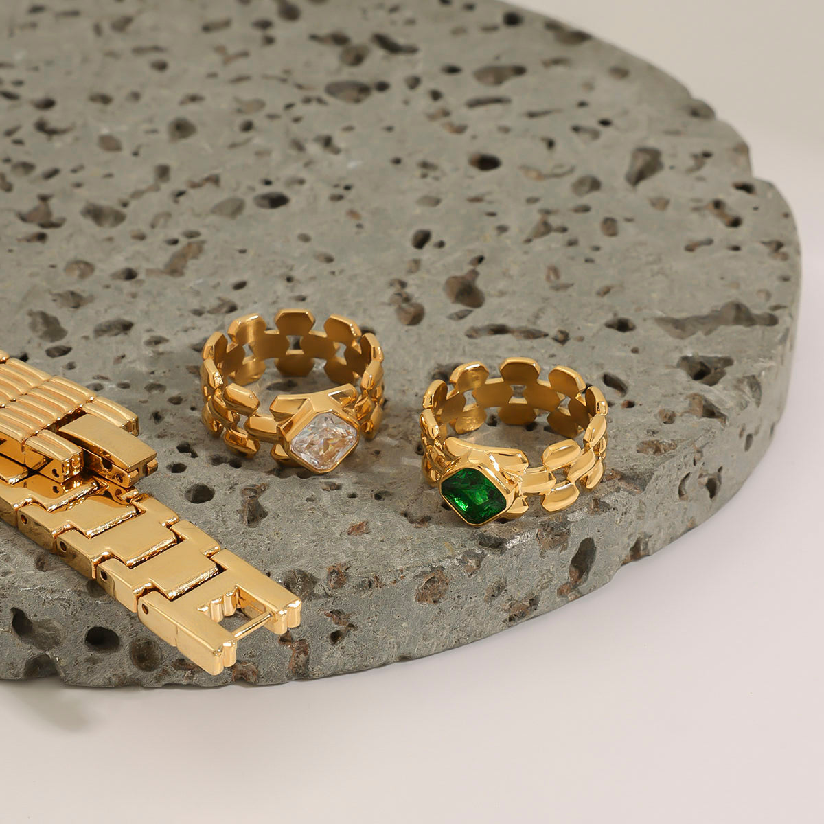 Verde Grid Gold-Plated Statement Ring