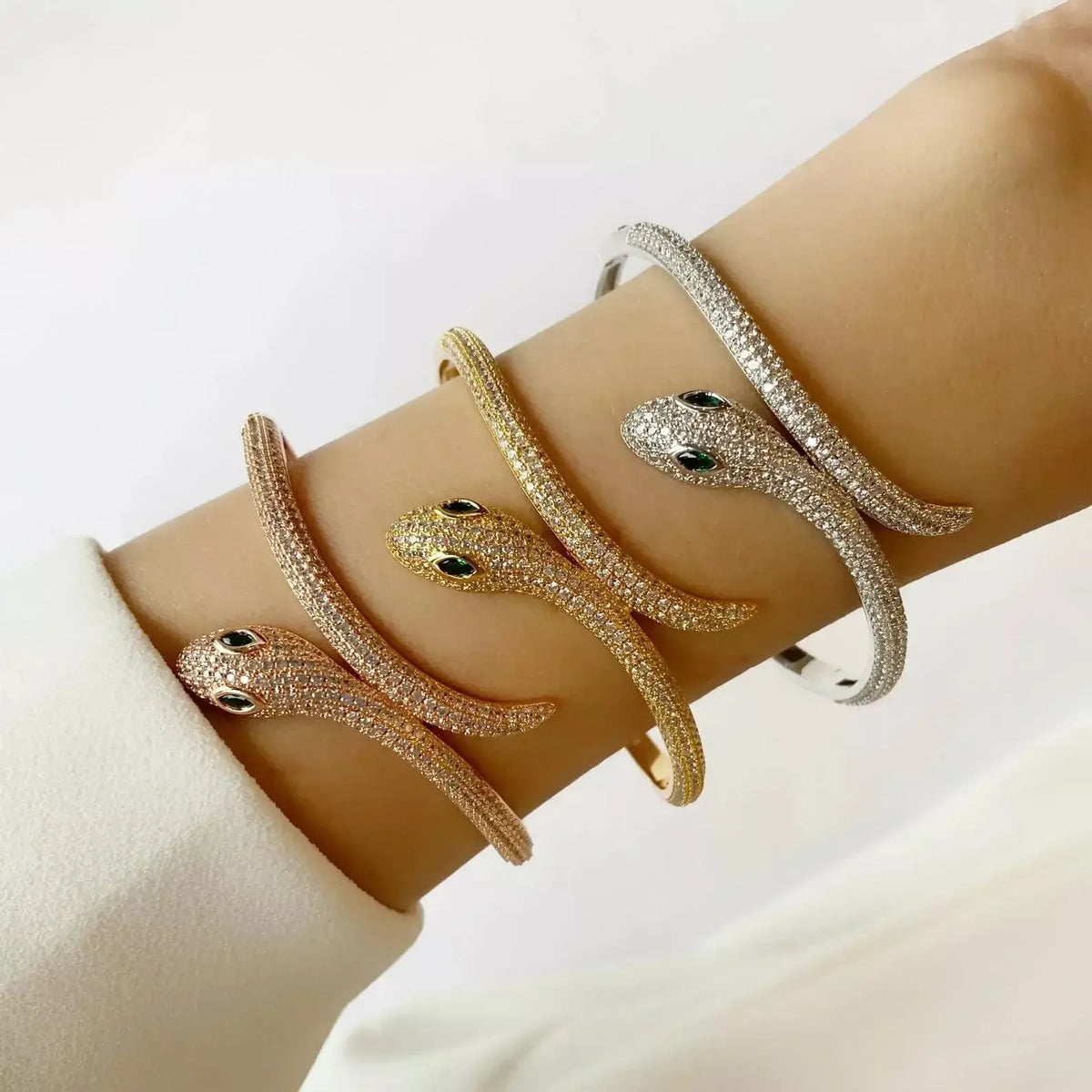 Medussa Snake Bracelet