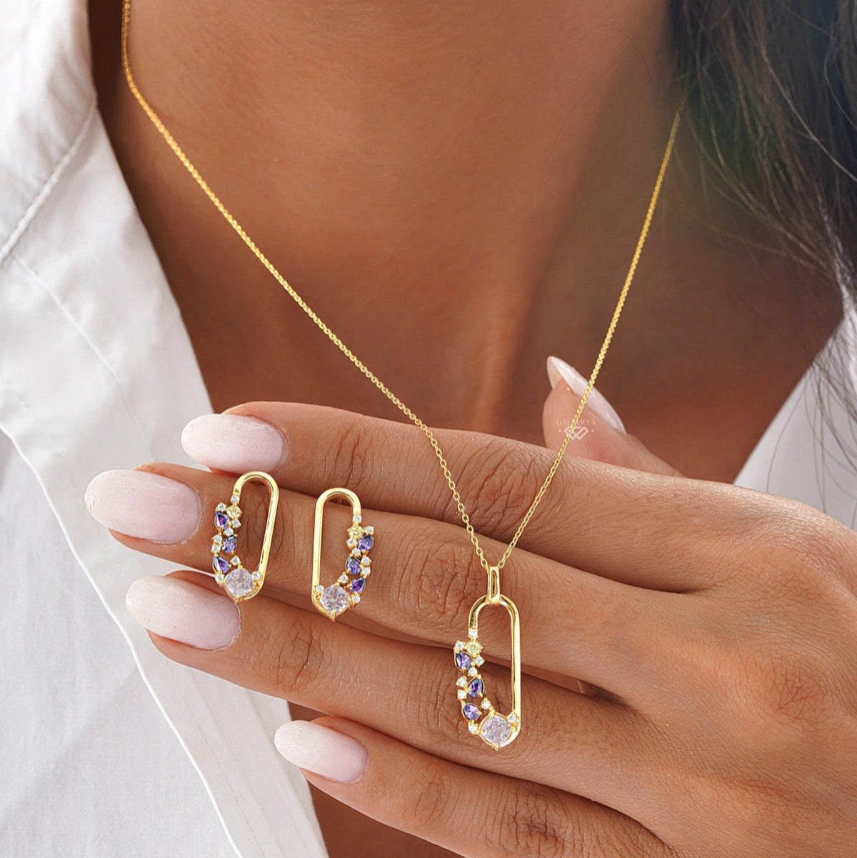 Aria Multistone Pendant & Earrings Set